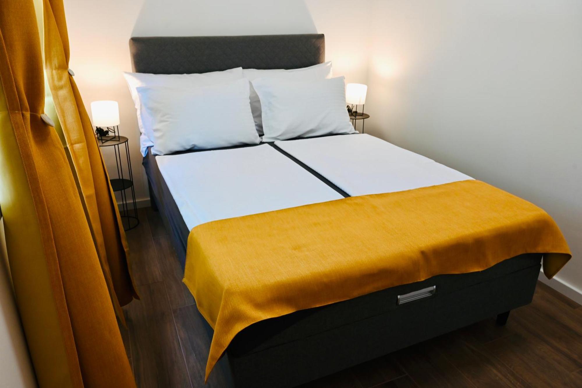 Adorable Holiday Apartment Malinska Buitenkant foto